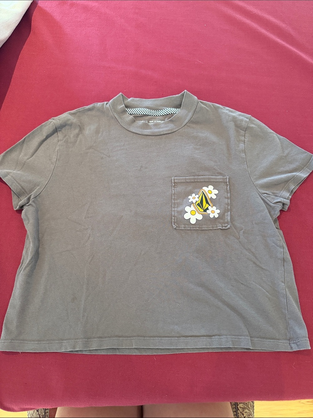 Volcom Brown Short-Sleeve Crop Top with Daisy & Surf Pocket